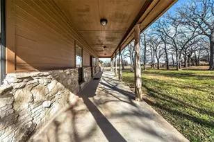 131 Co Rd 4680, Boyd, TX 76023 - Photo 3