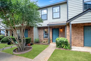 618 W Collins St, Denton, TX 76201 - Photo 23