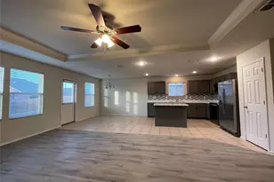 5817 Mountain Bluff Dr, Fort Worth, TX 76179 - Photo 5