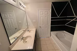 5817 Mountain Bluff Dr, Fort Worth, TX 76179 - Photo 19