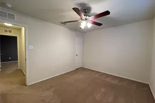 5817 Mountain Bluff Dr, Fort Worth, TX 76179 - Photo 27