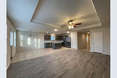 5817 Mountain Bluff Drive, Fort Worth, TX 76179 - Photo 3