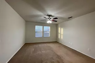 5817 Mountain Bluff Dr, Fort Worth, TX 76179 - Photo 17