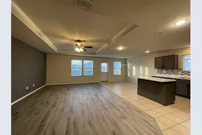 5817 Mountain Bluff Drive, Fort Worth, TX 76179 - Photo 7