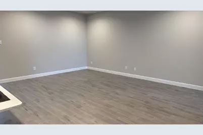 1918 Jackson Street, Cleburne, TX 76033 - Photo 5