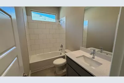 1918 Jackson Street, Cleburne, TX 76033 - Photo 9