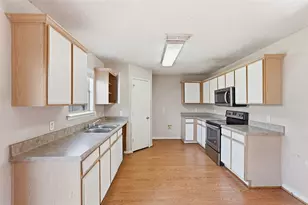 1016 Beechwood Dr, Denton, TX 76210 - Photo 11