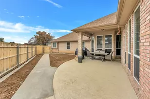 7747 Bridlewood Ct, North Richland Hills, TX 76182 - Photo 29