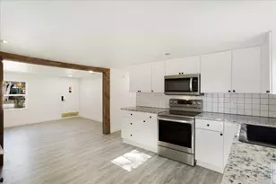 450 Hickory St, Lewisville, TX 75057 - Photo 11