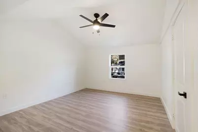 450 Hickory Street, Lewisville, TX 75057 - Photo 13