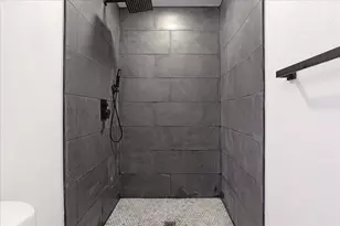 450 Hickory St, Lewisville, TX 75057 - Photo 27