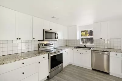 450 Hickory Street, Lewisville, TX 75057 - Photo 9