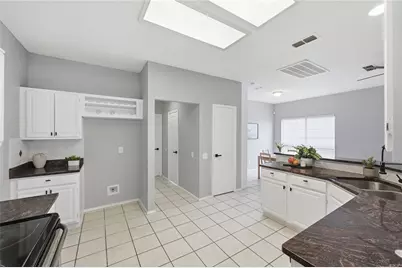 4725 Layla Road, Arlington, TX 76016 - Photo 7