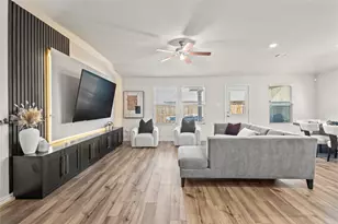 10940 Golden Barrel Ct, Fort Worth, TX 76108 - Photo 3