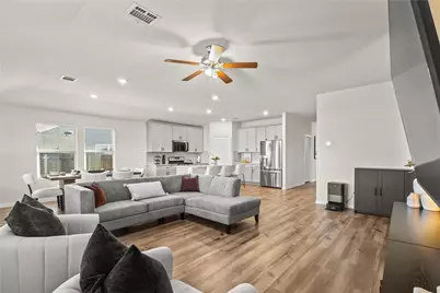 10940 Golden Barrel Court, Fort Worth, TX 76108 - Photo 5