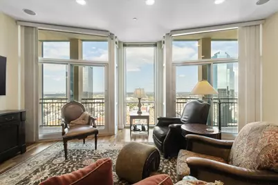 500 Throckmorton Street #2301, Fort Worth, TX 76102 - Photo 5