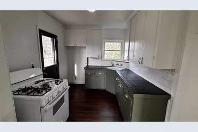 4358 Lisbon Street, Fort Worth, TX 76107 - Photo 5