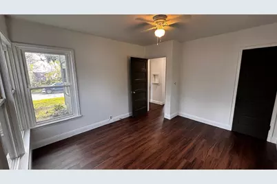 4358 Lisbon Street, Fort Worth, TX 76107 - Photo 11