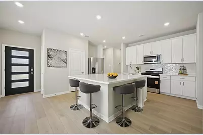 518 Clover Creek Drive, McKinney, TX 75071 - Photo 3