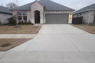 1600 Razorbill Rd, Denton, TX 76205 - Photo 1