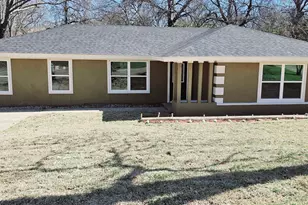 1612 Lynn Hvn Ave, Dallas, TX 75216 - Photo 1