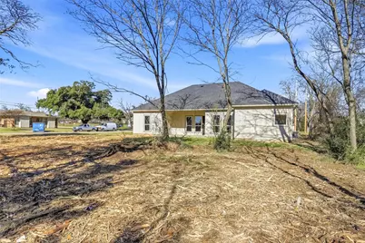 609 W Washington Avenue, Whitney, TX 76692 - Photo 37