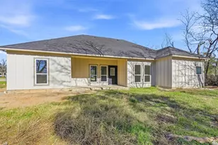 609 W Washington Ave, Whitney, TX 76692 - Photo 35