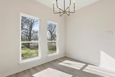 609 W Washington Avenue, Whitney, TX 76692 - Photo 17