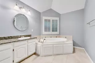 2908 Trailwood Ln, Flower Mound, TX 75028 - Photo 13