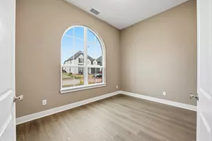 921 Schuberts Rd, Fort Worth, TX 76247 - Photo 17