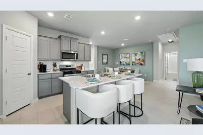 653 Harvey Street, Grandview, TX 76050 - Photo 3