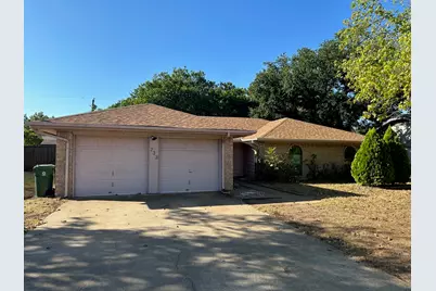 733 Toni Drive, Hurst, TX 76054 - Photo 3