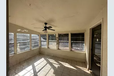 733 Toni Drive, Hurst, TX 76054 - Photo 7