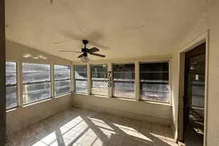 733 Toni Dr, Hurst, TX 76054 - Photo 7