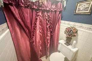 6401 Landmark Dr, Waco, TX 76710 - Photo 15