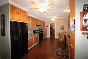 116 Leland Dr, Athens, TX 75751 - Photo 7