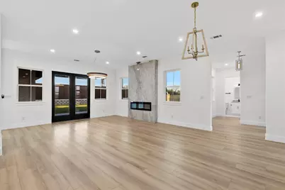 2703 Stonecrest Drive, Sherman, TX 75092 - Photo 9