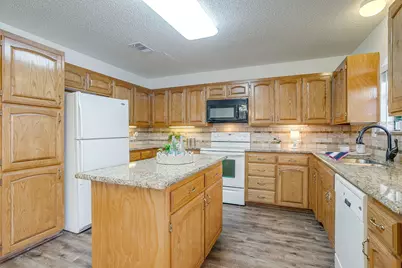 908 Country Club Drive, Joshua, TX 76058 - Photo 17