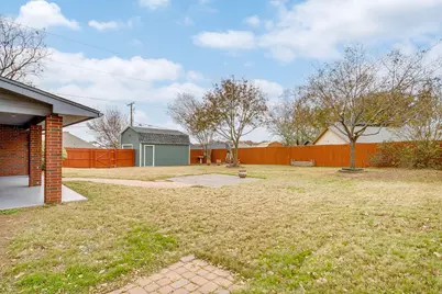 908 Country Club Drive, Joshua, TX 76058 - Photo 3