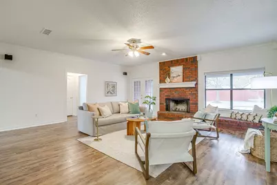 908 Country Club Drive, Joshua, TX 76058 - Photo 7