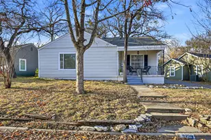 2129 Cardinal Ln, Fort Worth, TX 76111 - Photo 3