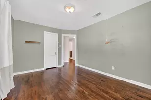 2129 Cardinal Ln, Fort Worth, TX 76111 - Photo 17