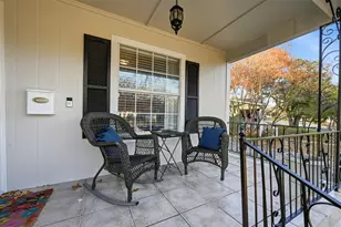 2129 Cardinal Ln, Fort Worth, TX 76111 - Photo 3