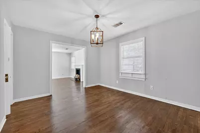 2129 Cardinal Lane, Fort Worth, TX 76111 - Photo 11