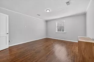 2129 Cardinal Ln, Fort Worth, TX 76111 - Photo 21