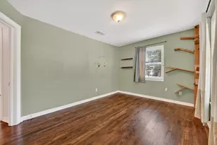 2129 Cardinal Ln, Fort Worth, TX 76111 - Photo 13