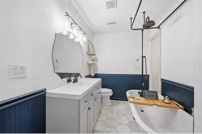 2129 Cardinal Lane, Fort Worth, TX 76111 - Photo 27