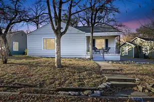 2129 Cardinal Ln, Fort Worth, TX 76111 - Photo 1