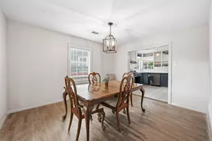 2129 Cardinal Ln, Fort Worth, TX 76111 - Photo 19