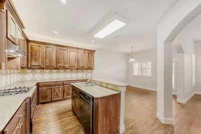 6911 Bradford Estates Drive, Sachse, TX 75048 - Photo 13